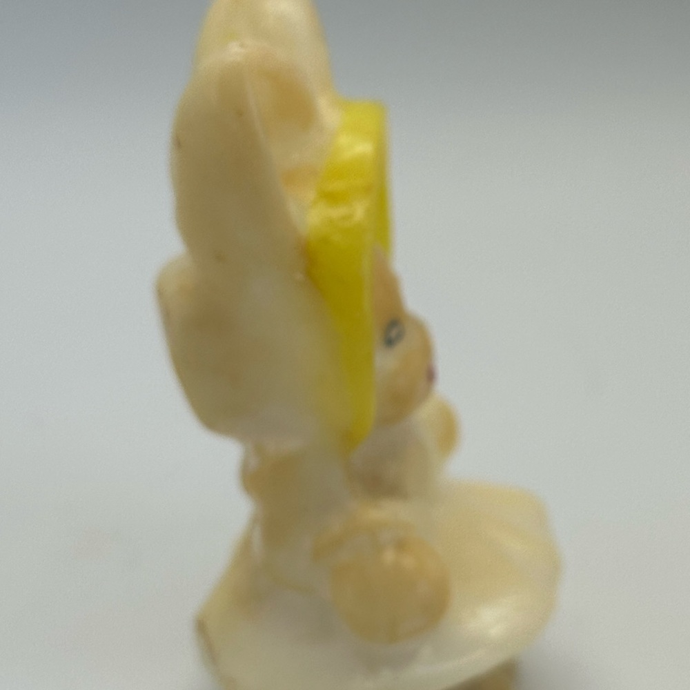 Vintage Gurley Bunny Figurine with Yellow Hat🐣🐥 - Picture 2 of 8